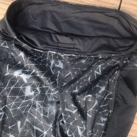 Lululemon Athletic Pants - Picture 3 of 4